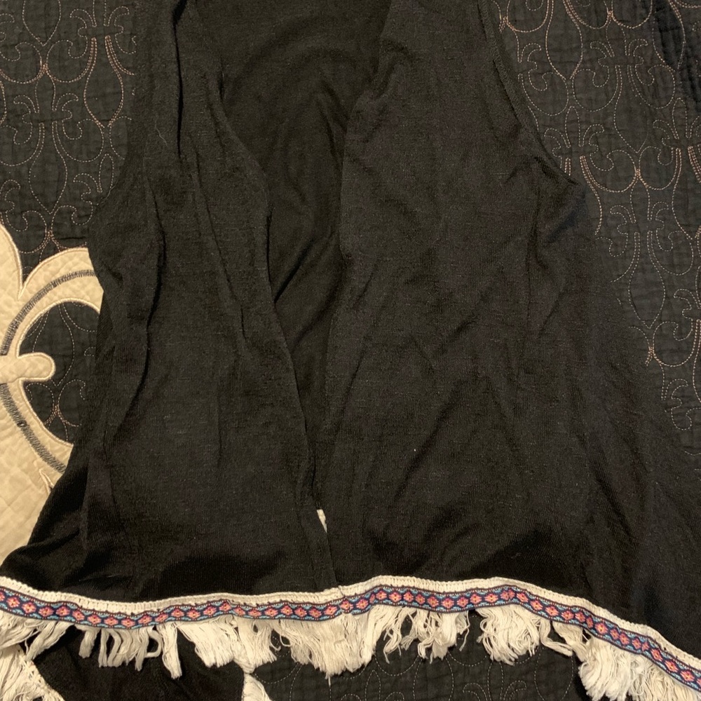 Boutique girls cardigan, size 8/10!